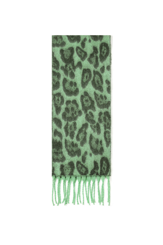 Leo-Schal für Damen – Kuscheliger Schal mit Animal-Print & Fransen