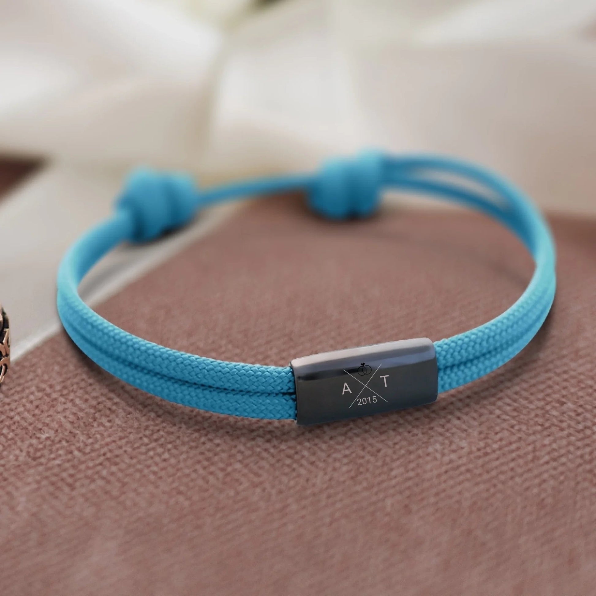 Personalisiertes Armband für Männer aus Segeltau mit Initialen und Datum - afHandmade