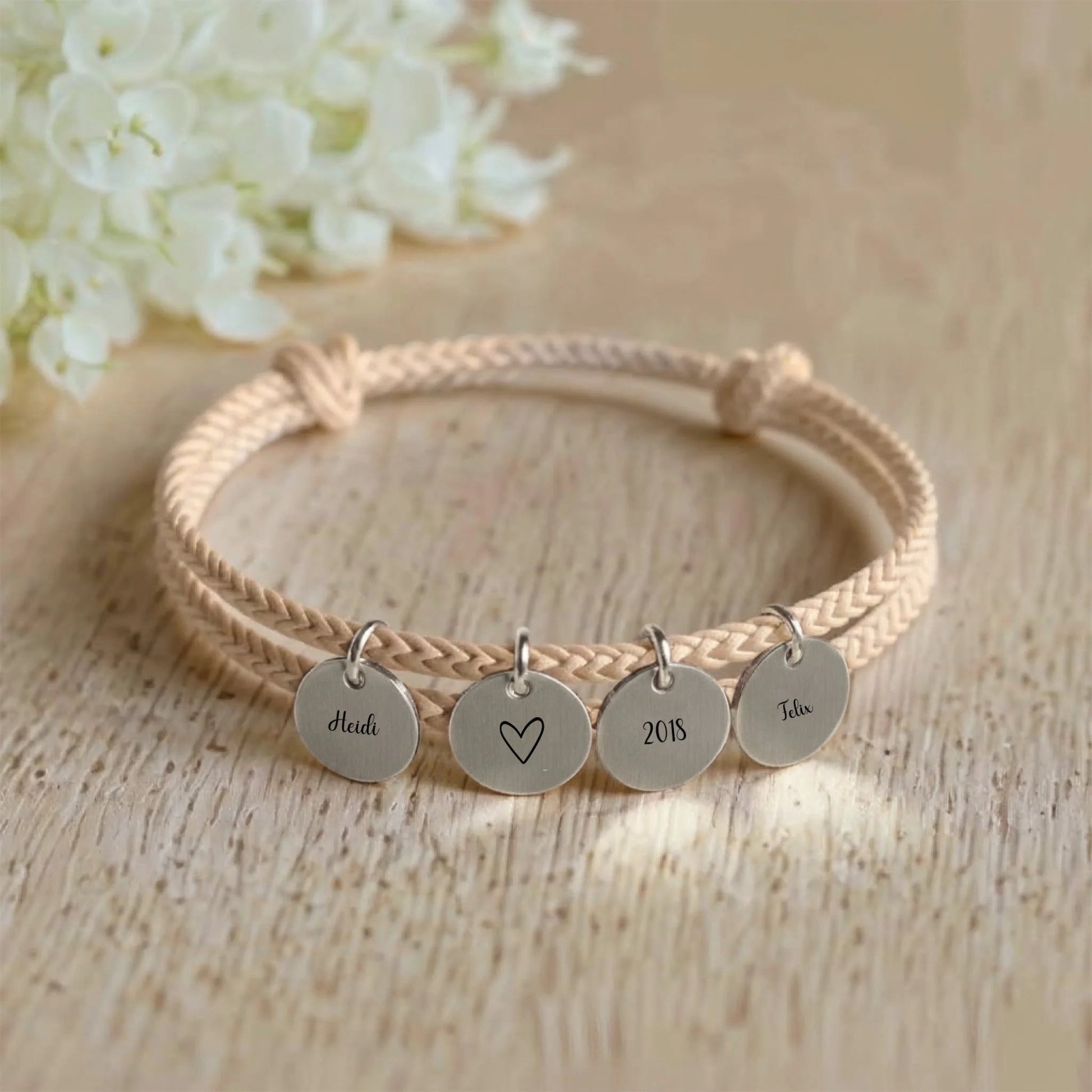 segeltau armband mit personalisiertem anhänger - afHandmade