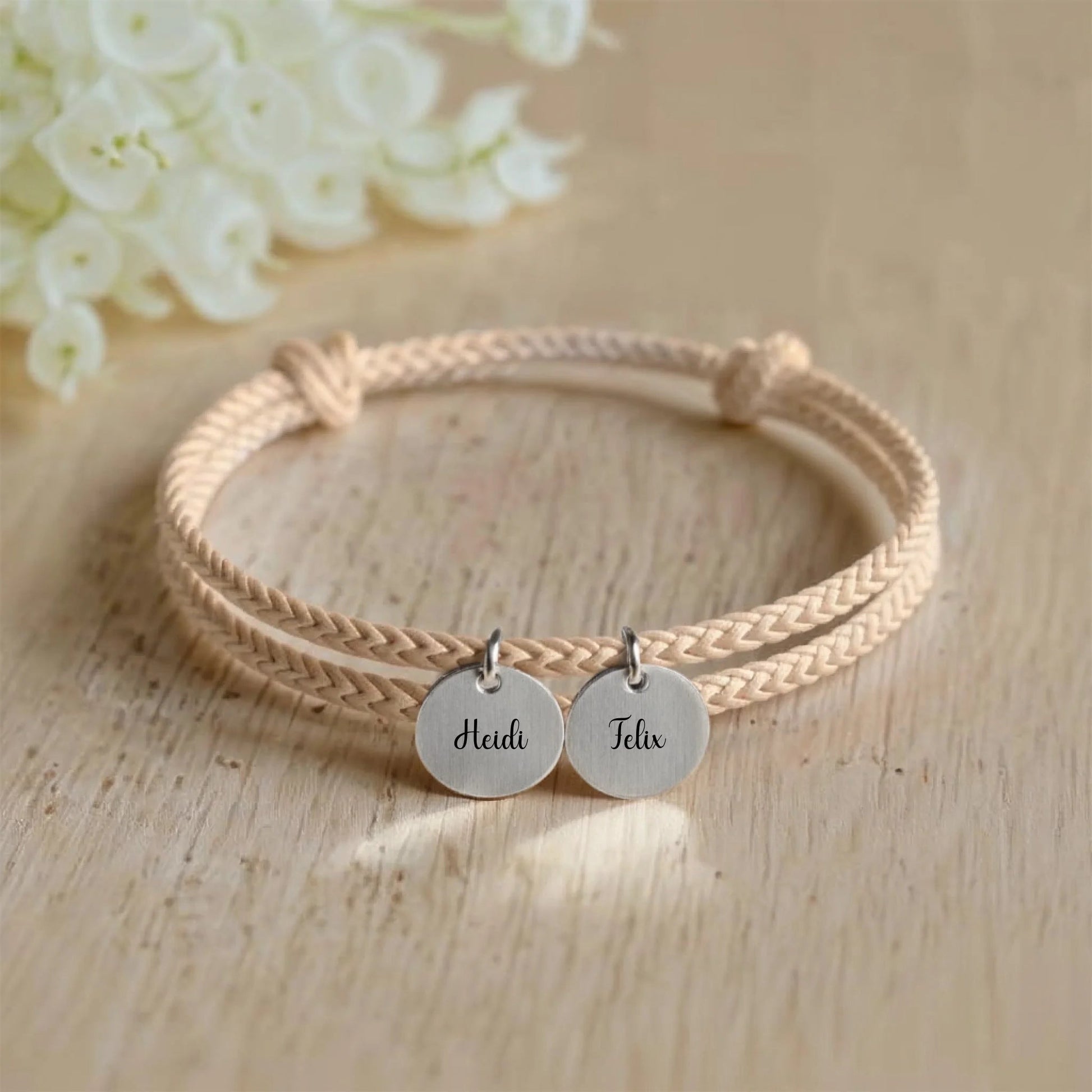 segeltau armband mit personalisiertem anhänger - afHandmade