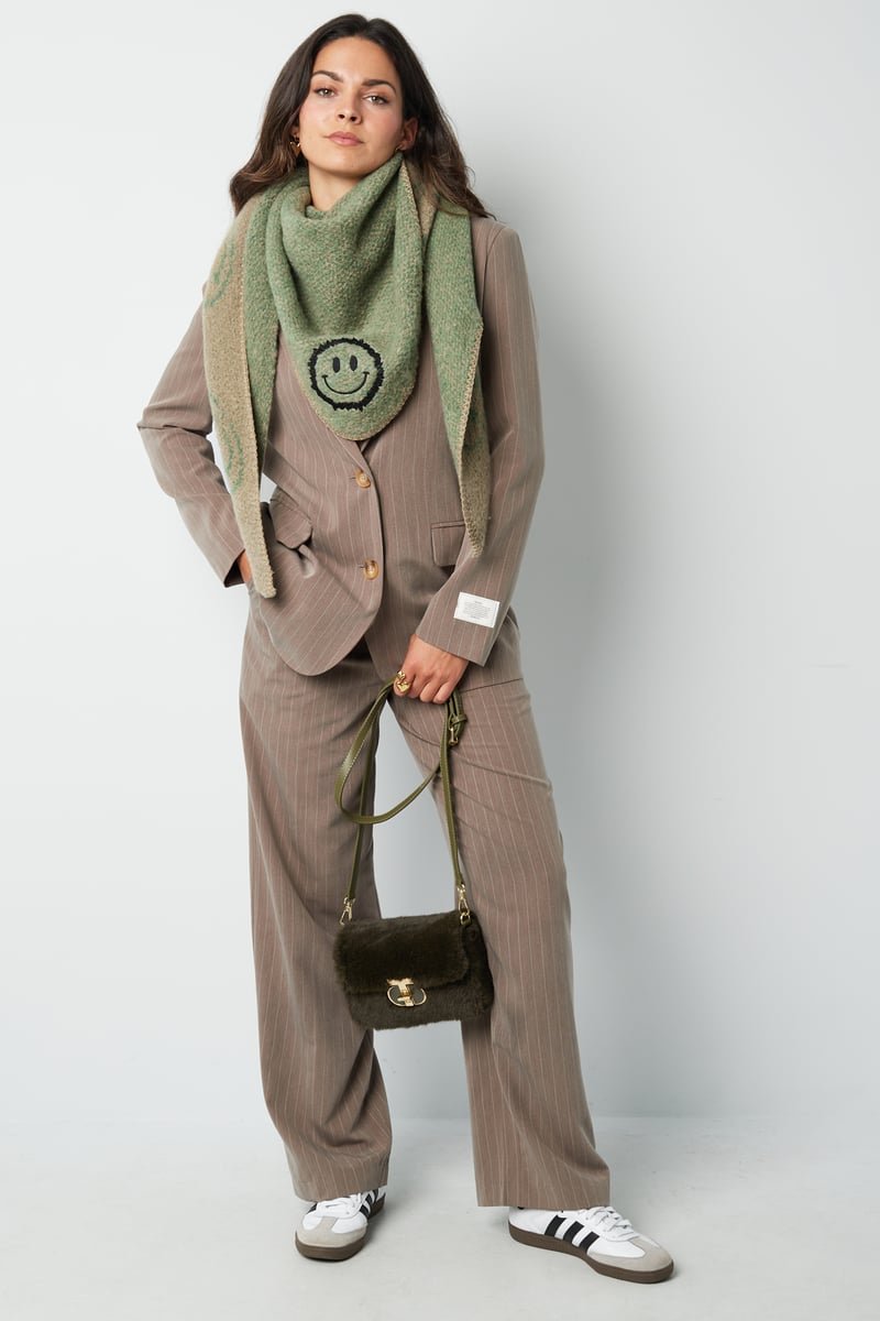 Winterschal Dreiecksschal mit lächelndem Gesicht - afHandmade